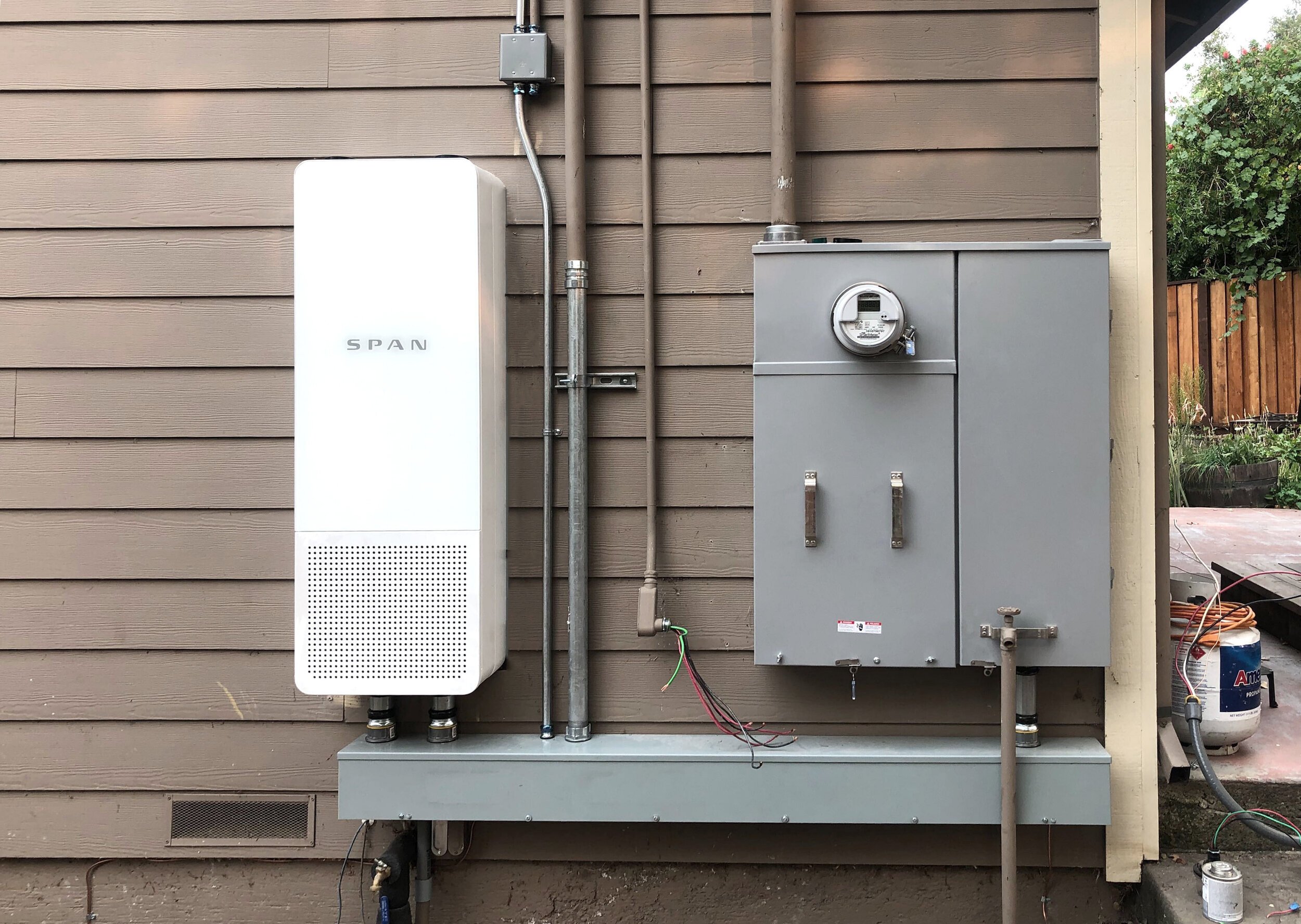 Does a Tankless Gas Water Heater Need a Dedicated Circuit? Smart