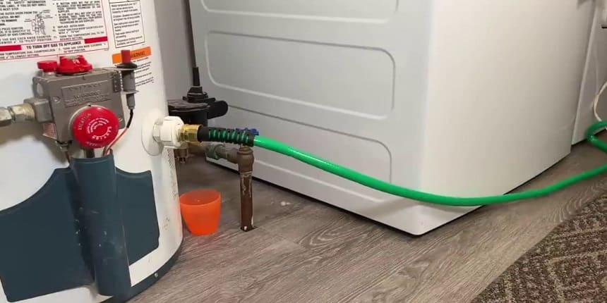 water heater pressure relief valve dripping