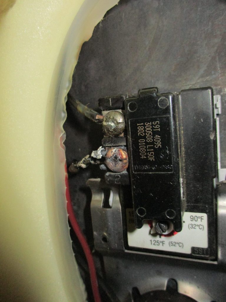 What Causes a Water Heater Thermostat to Burn Up: Troubleshooting Tips