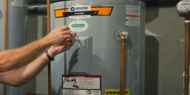 Water Heater Thermostat Setting Top And Bottom: Optimal Guide