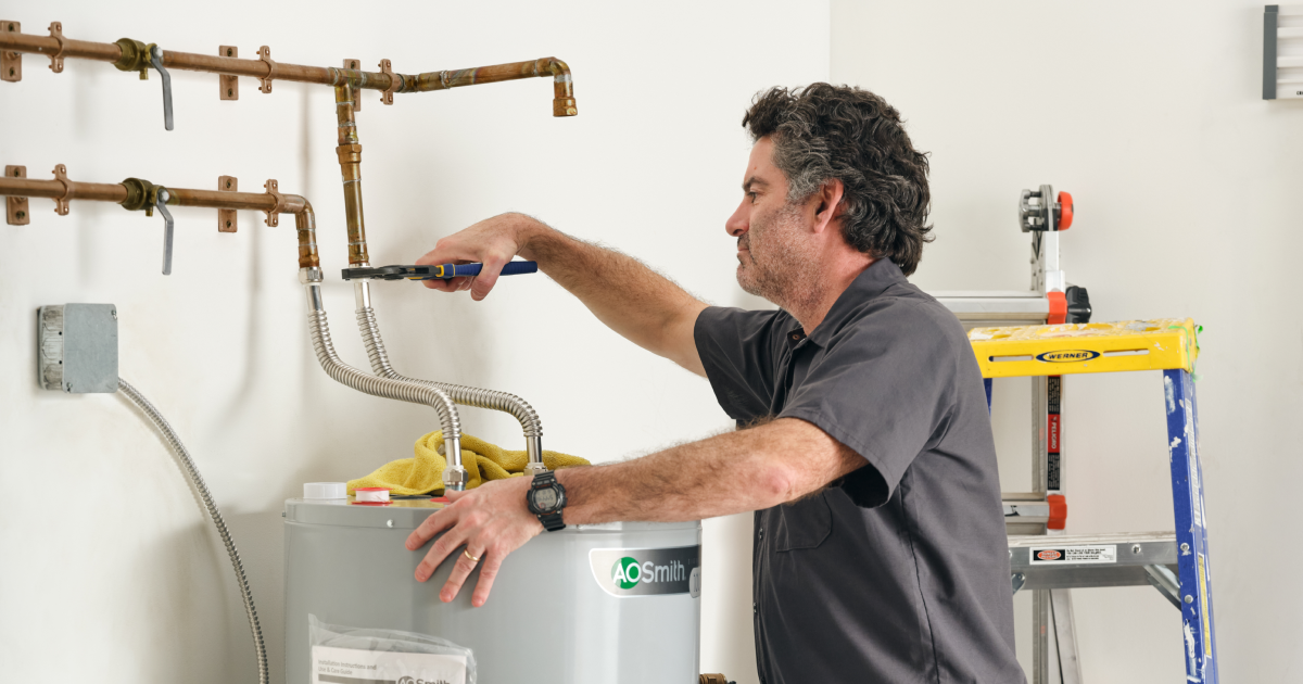 does-lowes-install-water-heaters-expert-insights-smart-water-source