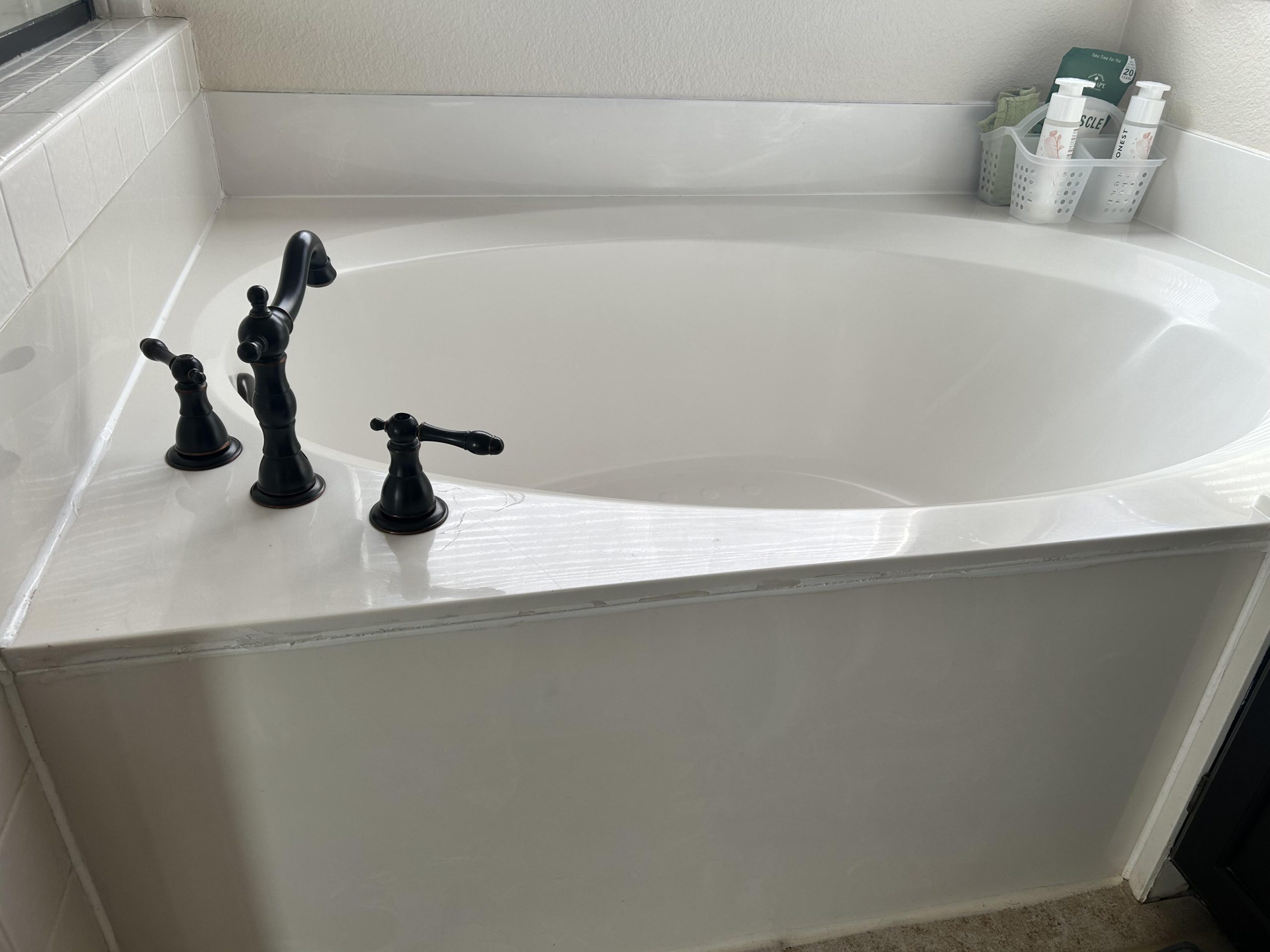 Hot Water Heater Won't Fill Bathtub: Quick Fix Solutions | Smart Water ...